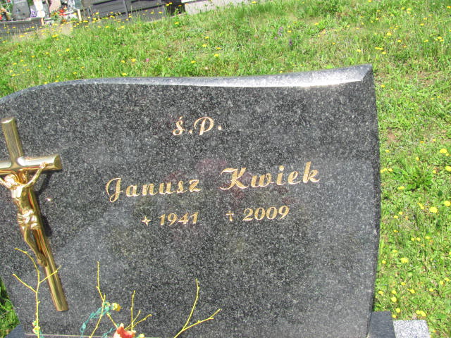 Janusz Kwiek 1941 Dębica - Grobonet - Wyszukiwarka osób pochowanych