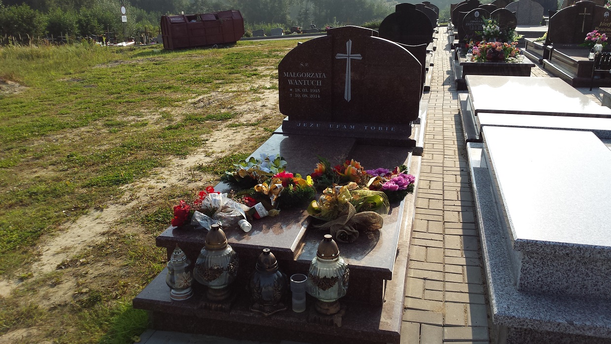 Małgorzata Wantuch 1945 Dębica - Grobonet - Wyszukiwarka osób pochowanych
