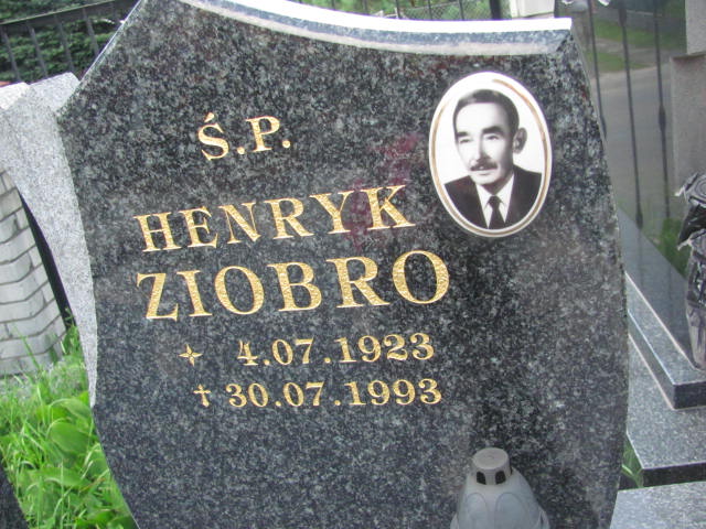 Janina Ziobro 1926 Dębica - Grobonet - Wyszukiwarka osób pochowanych