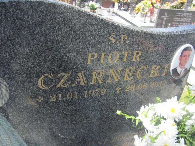 Piotr Czarnecki 1979 Dębica - Grobonet - Wyszukiwarka osób pochowanych