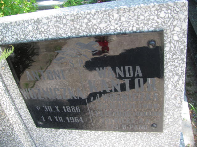 Wanda Kantor 1921 Dębica - Grobonet - Wyszukiwarka osób pochowanych