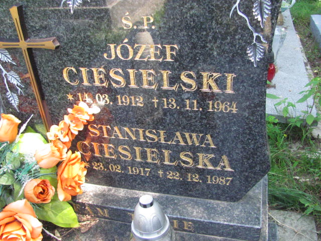 Stanisława Ciesielska 1917 Dębica - Grobonet - Wyszukiwarka osób pochowanych