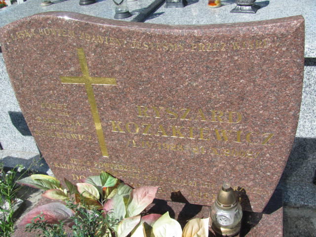 Ryszard Kozakiewicz 1923 Dębica - Grobonet - Wyszukiwarka osób pochowanych